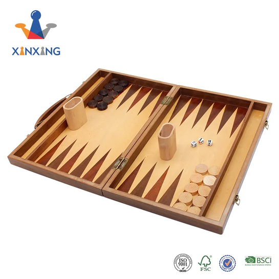 2025 Best selling natural color pine wood educational travel backgammon set
