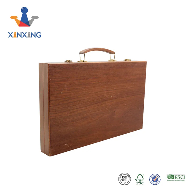 2023 Best selling natural color pine wood educational travel backgammon set.