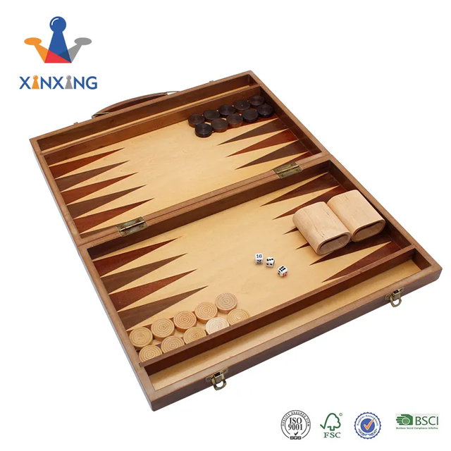 2025 Best selling natural color pine wood educational travel backgammon set