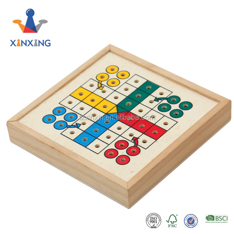 Wooden Flying Chess Game Board Airplane Flight Carpet for Family Party Toy for Kids and Adults.