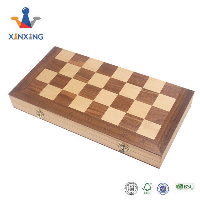  30 Years Factory 15" Wooden Chess Game Set Folding Chess Board Customization Accepted interior storage chess pieces FSC SALE。