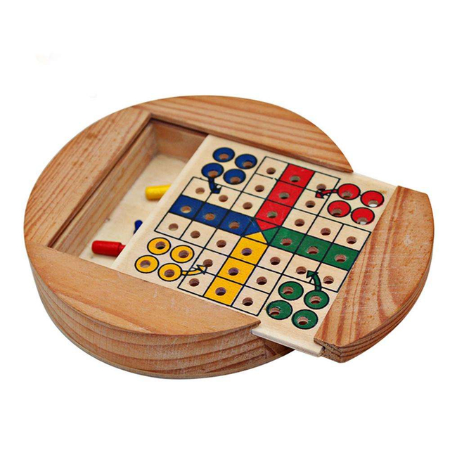 Mini Travel Indoor wooden game Ludo board game for promotion gift Chinese flying chess set。