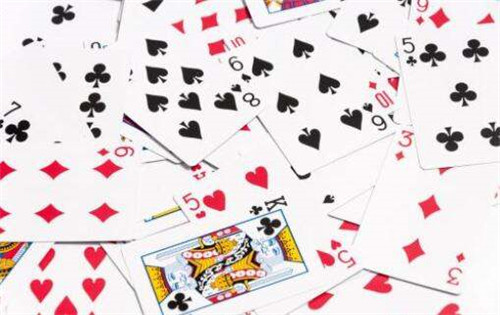50-poker card players