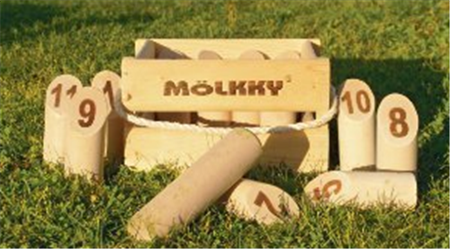 85-2-molkky tactic game