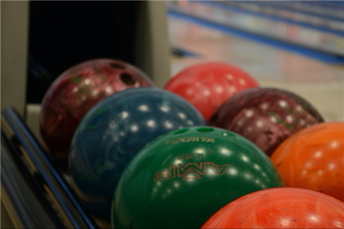 70 plastic bowling (2)
