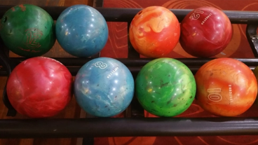  What are the bowling ball specifications?
