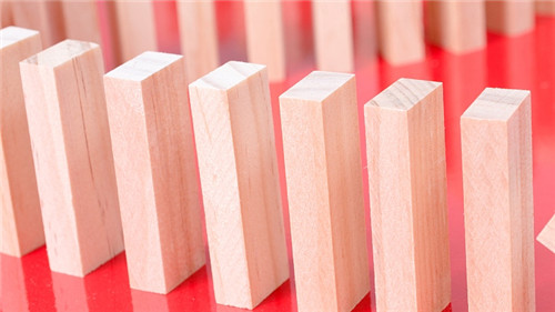 53-wooden domino set